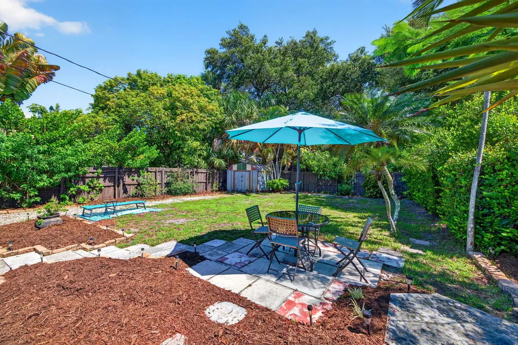 601 NE 14th Place Fort Lauderdale FL 33304