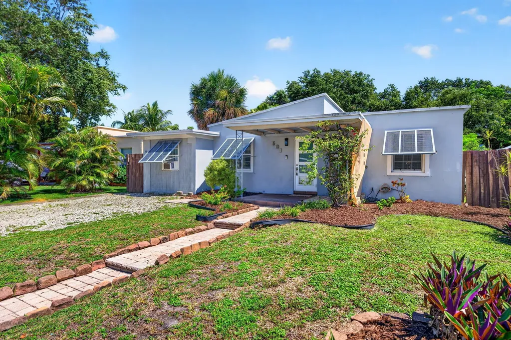 601 NE 14th Place Fort Lauderdale FL 33304