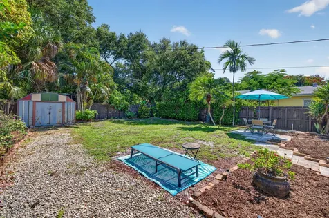 601 NE 14th Place Fort Lauderdale FL 33304