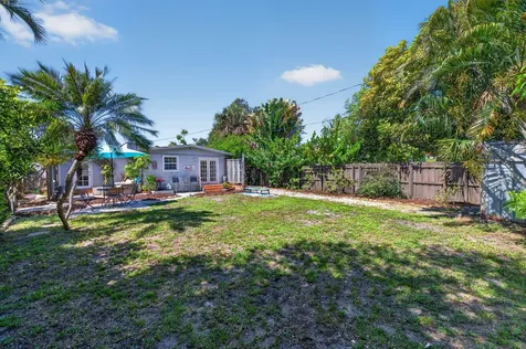 601 NE 14th Place Fort Lauderdale FL 33304