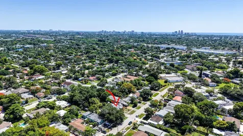601 NE 14th Place Fort Lauderdale FL 33304