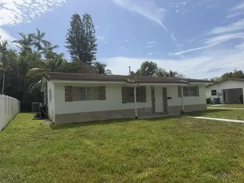 210 NE 5th Avenue Dania Beach FL 33004