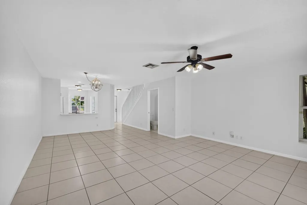 946 Summit Lake Drive West Palm Beach FL 33406