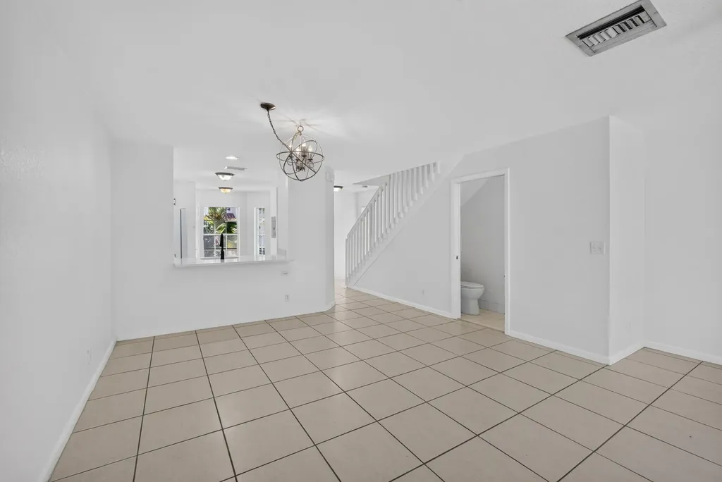 946 Summit Lake Drive West Palm Beach FL 33406