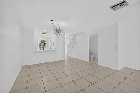 946 Summit Lake Drive West Palm Beach FL 33406
