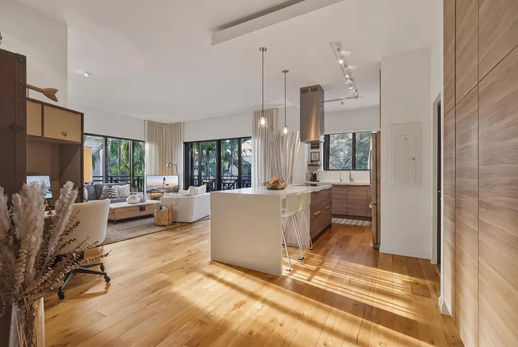 1676 S Ocean Lane Fort Lauderdale FL 33316