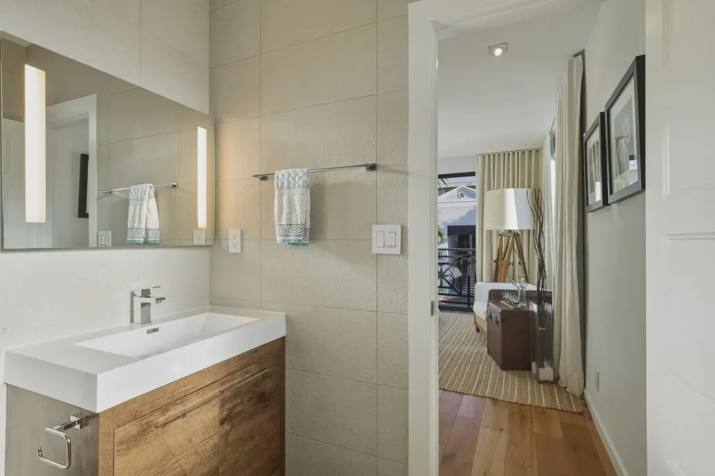 1676 S Ocean Lane Fort Lauderdale FL 33316