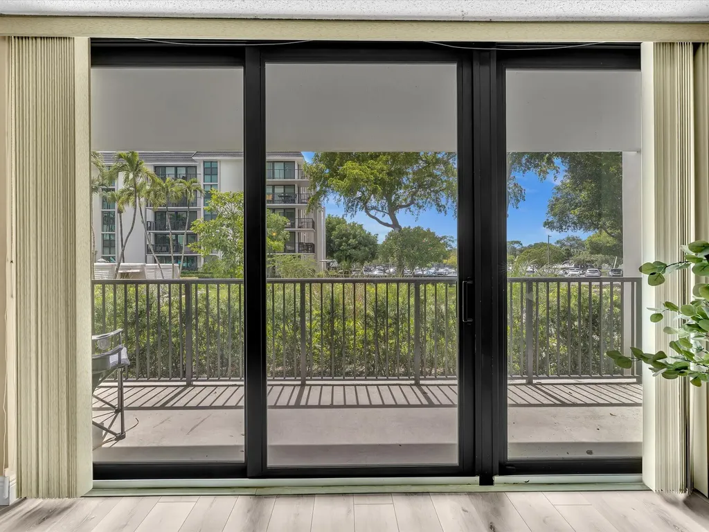 1350 River Reach Drive Fort Lauderdale FL 33315