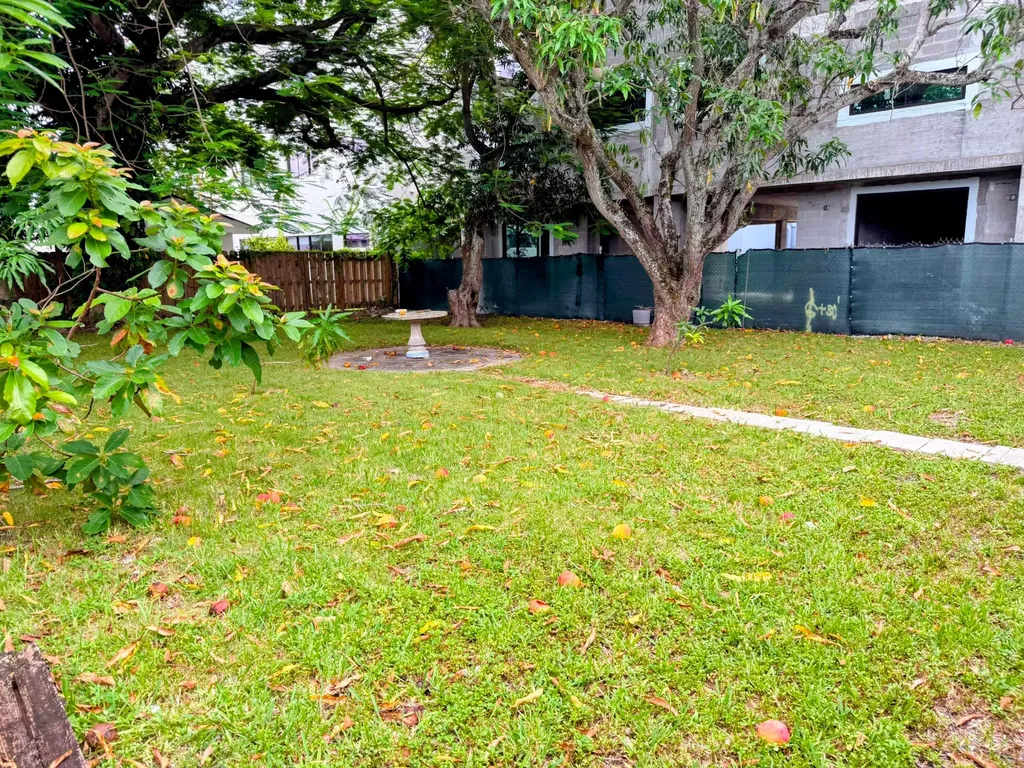 424 NE 72nd Street Miami FL 33138