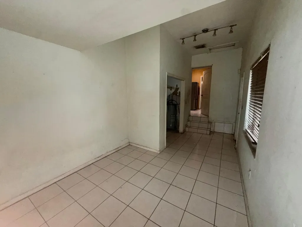 424 NE 72nd Street Miami FL 33138