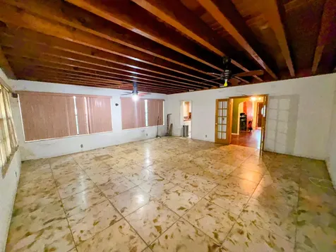 424 NE 72nd Street Miami FL 33138