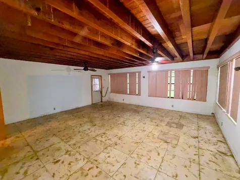 424 NE 72nd Street Miami FL 33138