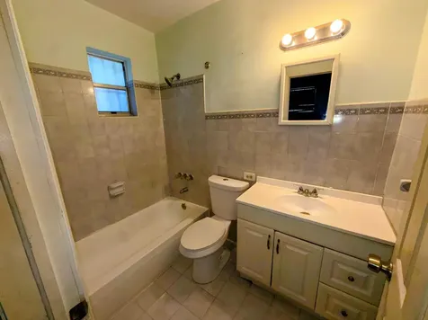 424 NE 72nd Street Miami FL 33138