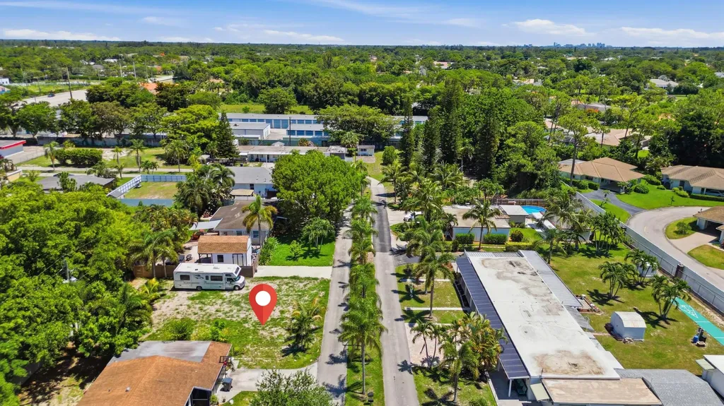 000 Morrison Avenue Lake Worth FL 33463