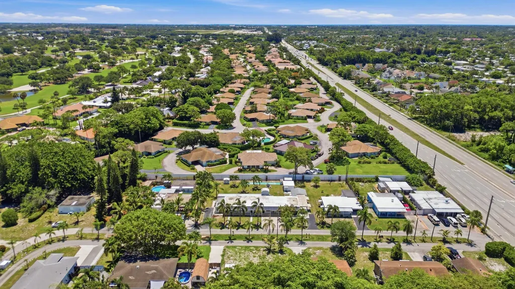 000 Morrison Avenue Lake Worth FL 33463