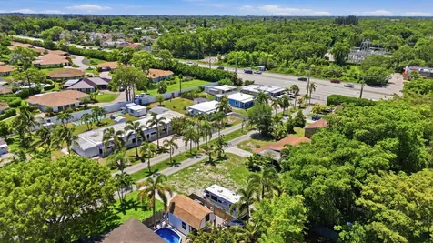 000 Morrison Avenue Lake Worth FL 33463