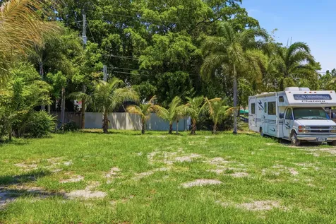 000 Morrison Avenue Lake Worth FL 33463