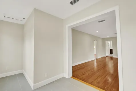 842 Selkirk Street West Palm Beach FL 33405