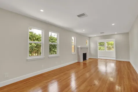 842 Selkirk Street West Palm Beach FL 33405