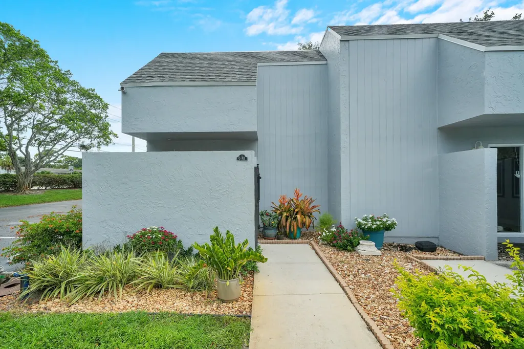 25 Deer Creek Road Deerfield Beach FL 33442