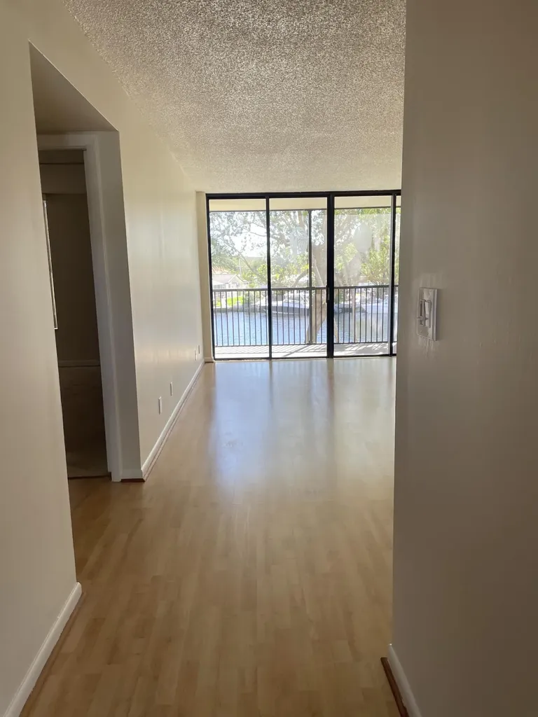 14 Royal Palm Way Boca Raton FL 33432