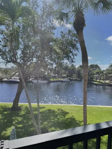 14 Royal Palm Way Boca Raton FL 33432