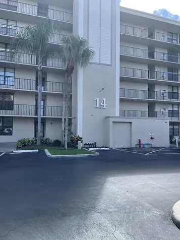 14 Royal Palm Way Boca Raton FL 33432