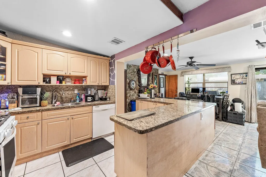 1845 Kudza Road West Palm Beach FL 33415