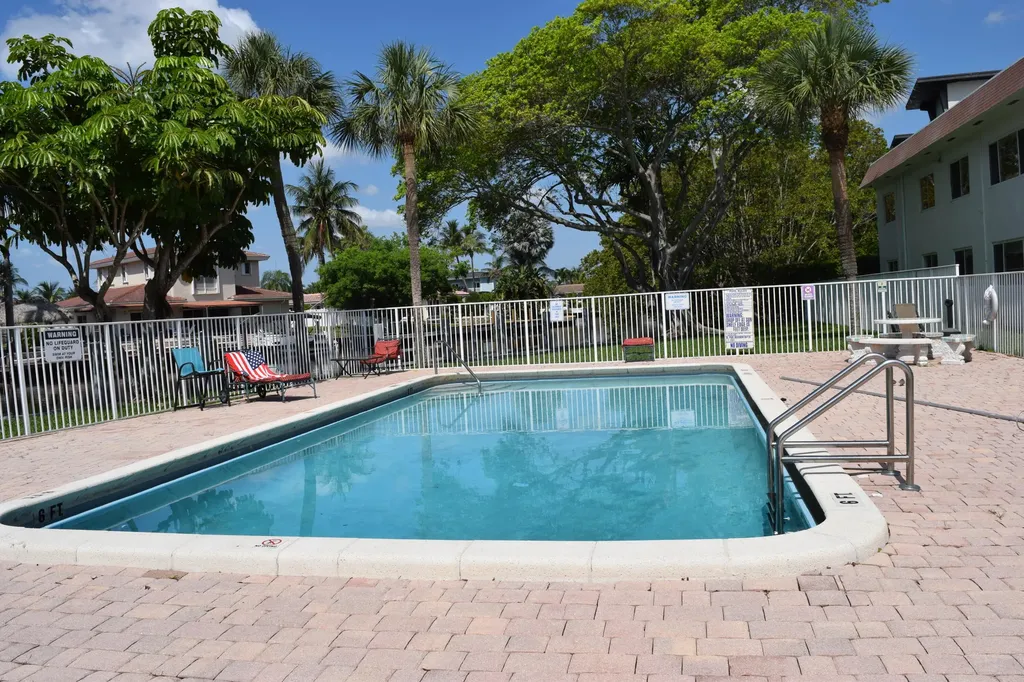 151 SE 6th Avenue Pompano Beach FL 33060