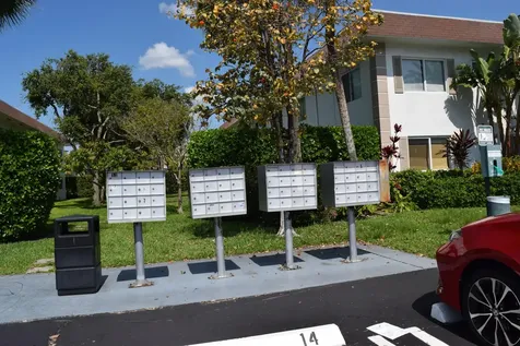 151 SE 6th Avenue Pompano Beach FL 33060