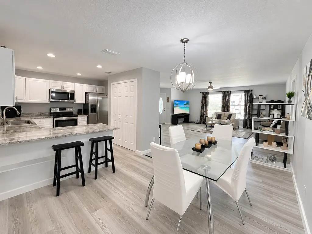 14732 66th Street N Loxahatchee FL 33470