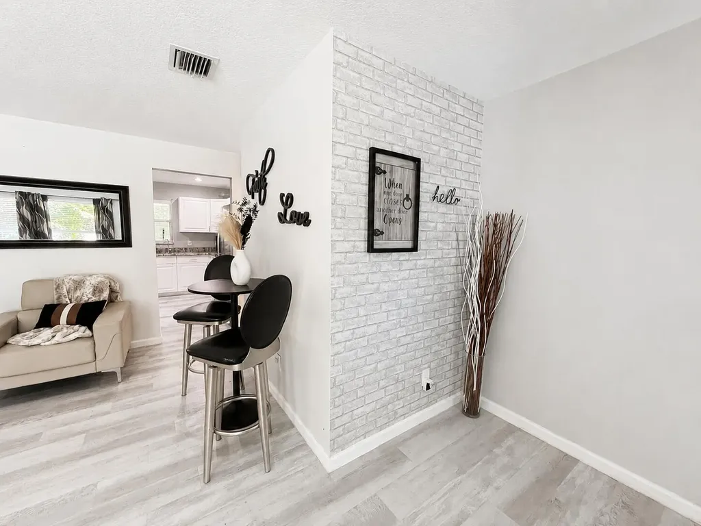 14732 66th Street N Loxahatchee FL 33470