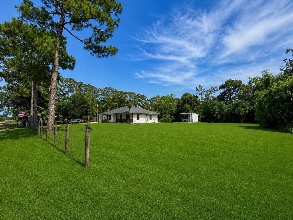 14732 66th Street N Loxahatchee FL 33470