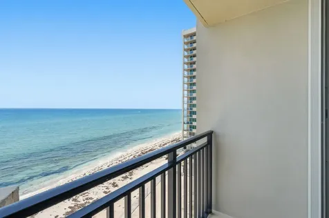 5460 N Ocean Drive Riviera Beach FL 33404