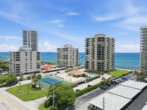 5460 N Ocean Drive Riviera Beach FL 33404
