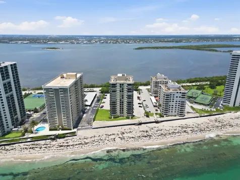 5460 N Ocean Drive Riviera Beach FL 33404