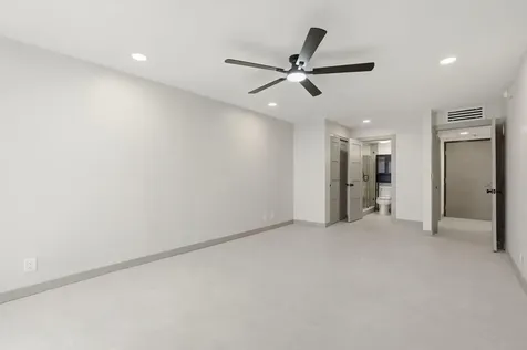 5460 N Ocean Drive Riviera Beach FL 33404