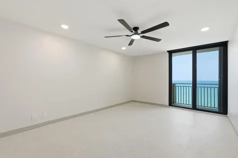 5460 N Ocean Drive Riviera Beach FL 33404
