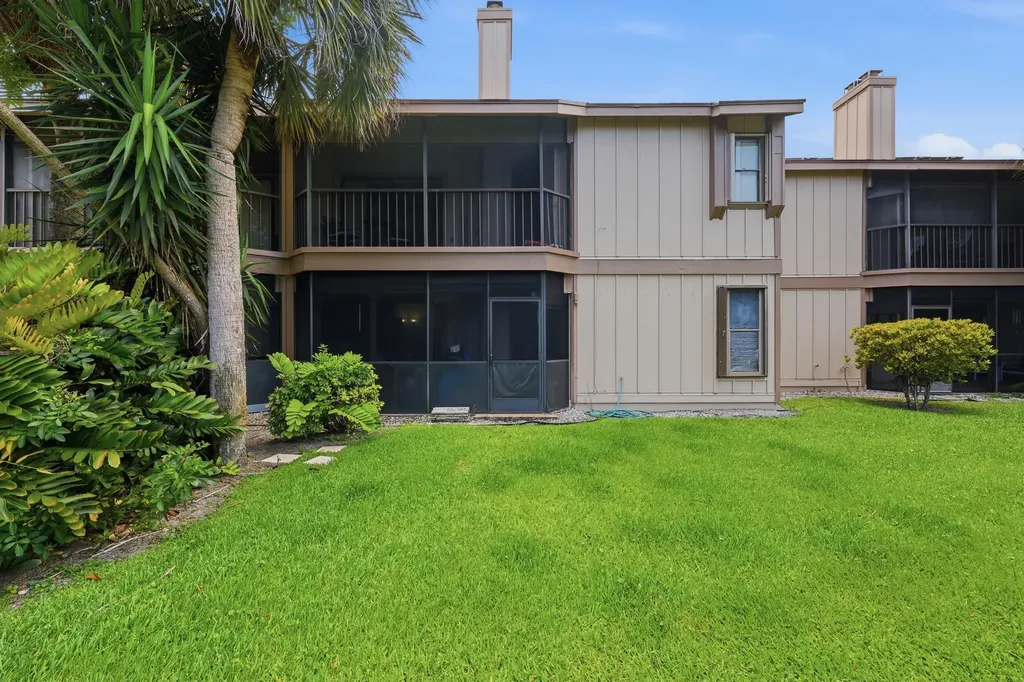 600 Crosswinds Greenacres FL 33413
