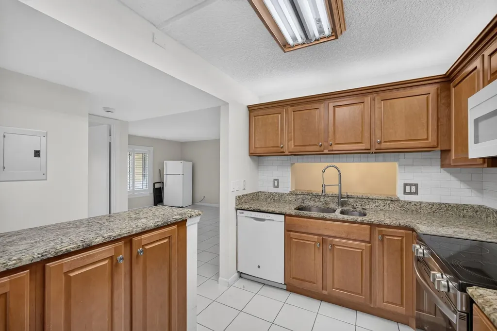 6341 Chasewood Drive Jupiter FL 33458