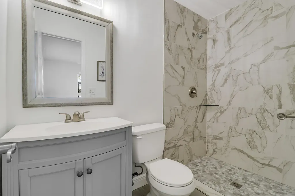 816 Juniper Drive North Palm Beach FL 33408