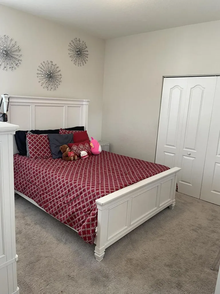 7413 NW Greenspring Street Port St Lucie FL 34987