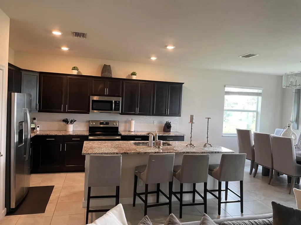 7413 NW Greenspring Street Port St Lucie FL 34987