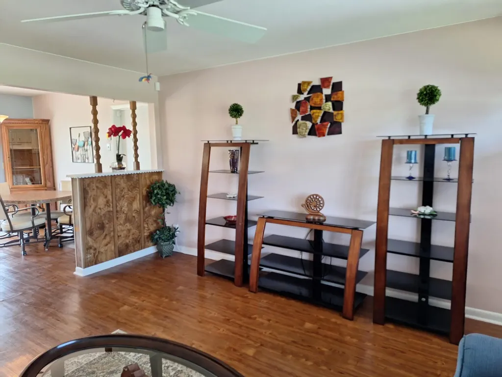4972 Royal Court S West Palm Beach FL 33415