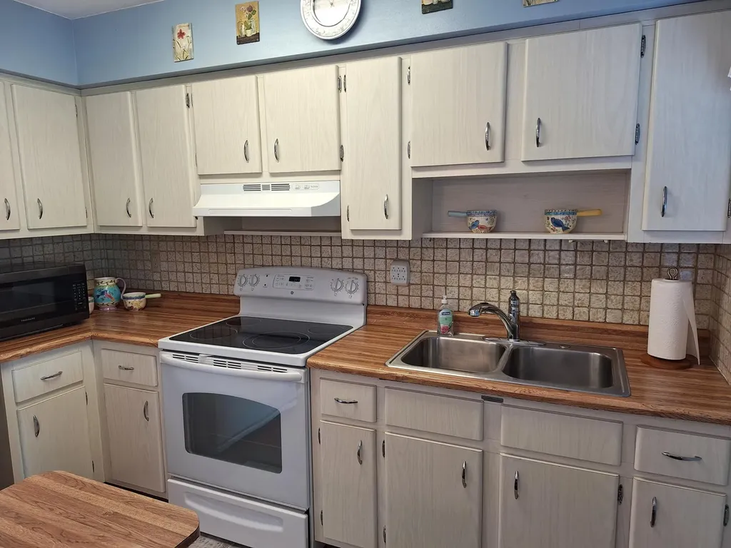 4972 Royal Court S West Palm Beach FL 33415