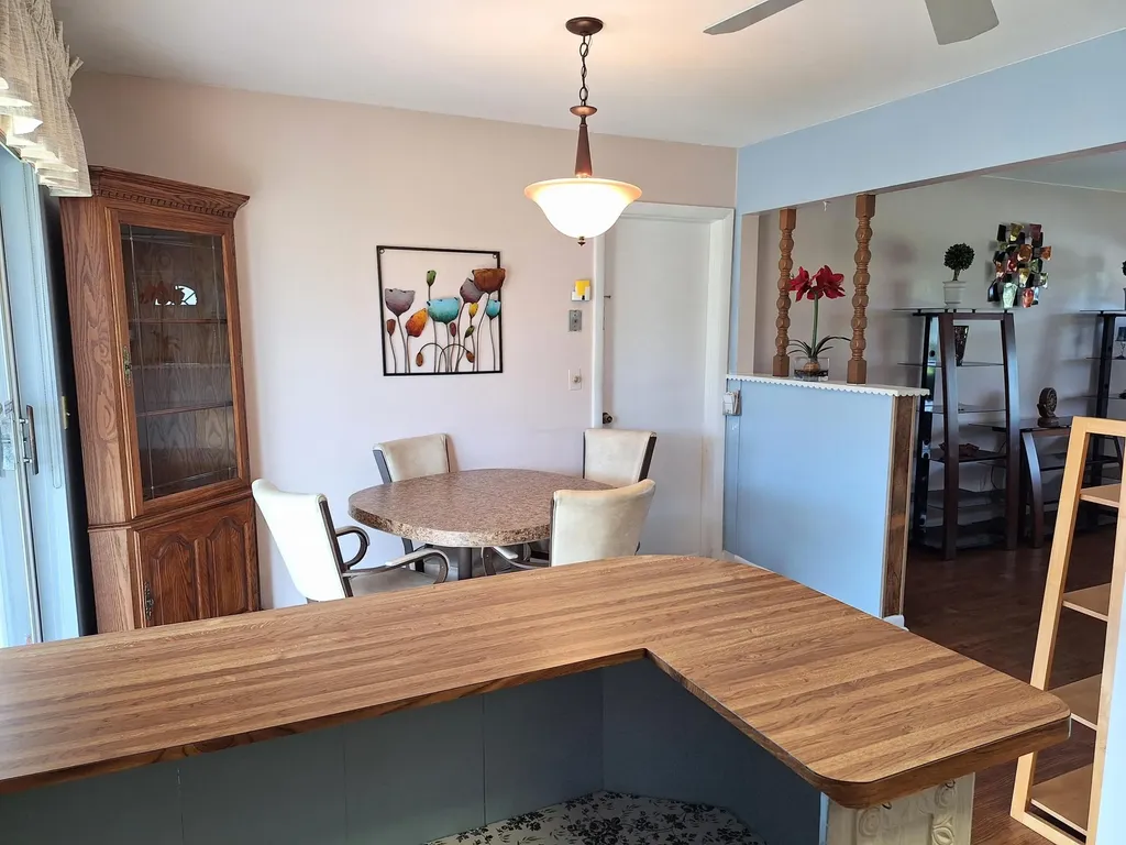 4972 Royal Court S West Palm Beach FL 33415