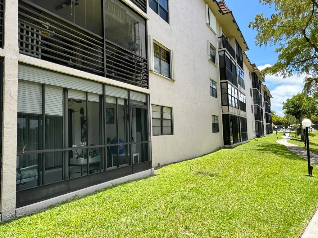 4930 E Sabal Palm Boulevard Tamarac FL 33319