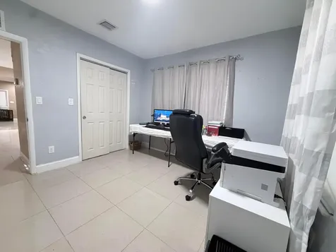 2000 SW 95th Terrace Miramar FL 33025