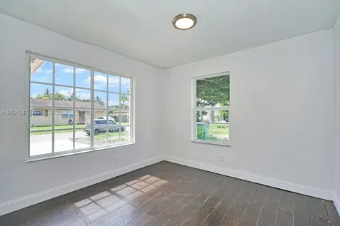 2000 SW 95th Terrace Miramar FL 33025
