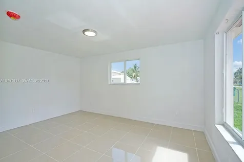 2000 SW 95th Terrace Miramar FL 33025